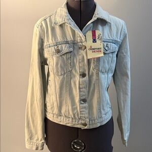 Comfort Denim Women's Light Blue Jean Jacket
